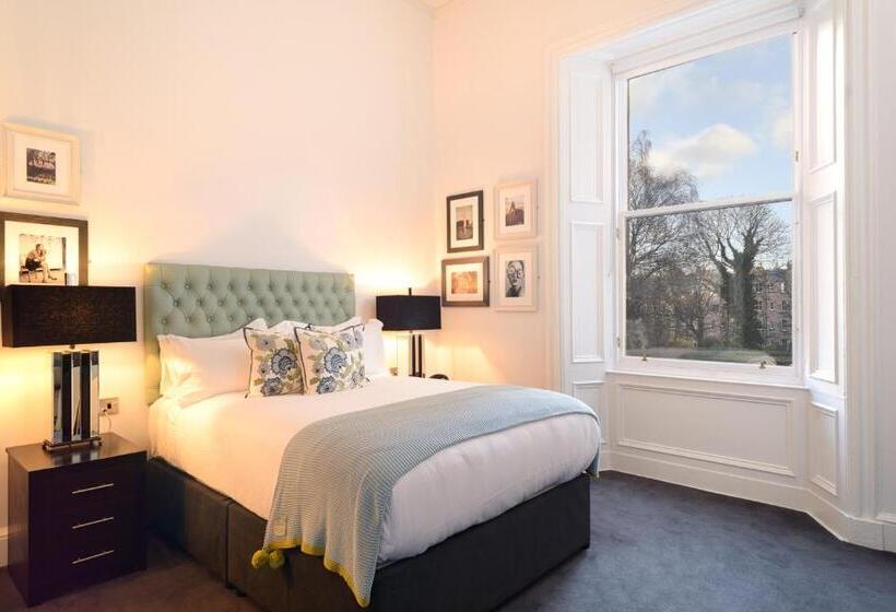 בית מלון כפרי Black Ivy