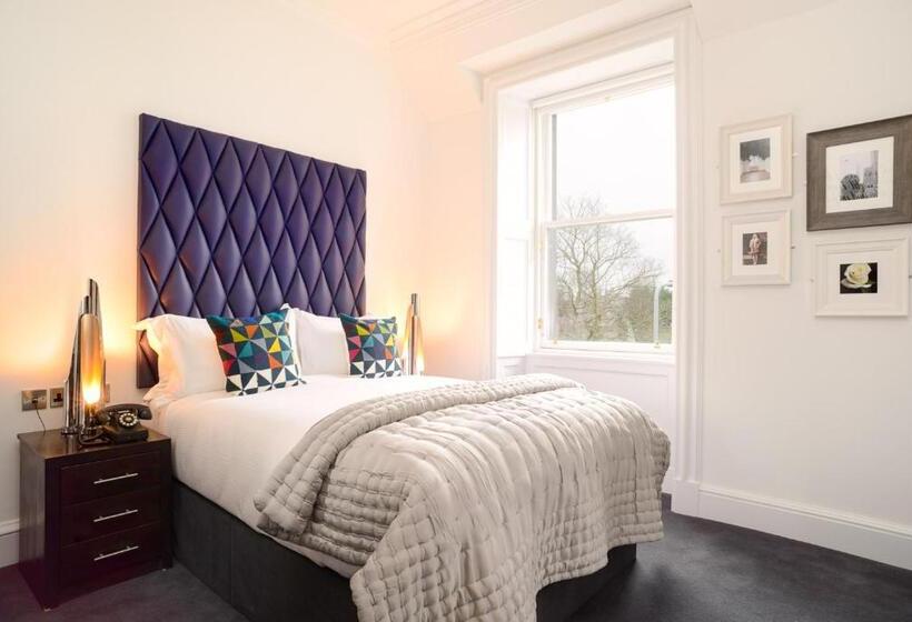 בית מלון כפרי Black Ivy