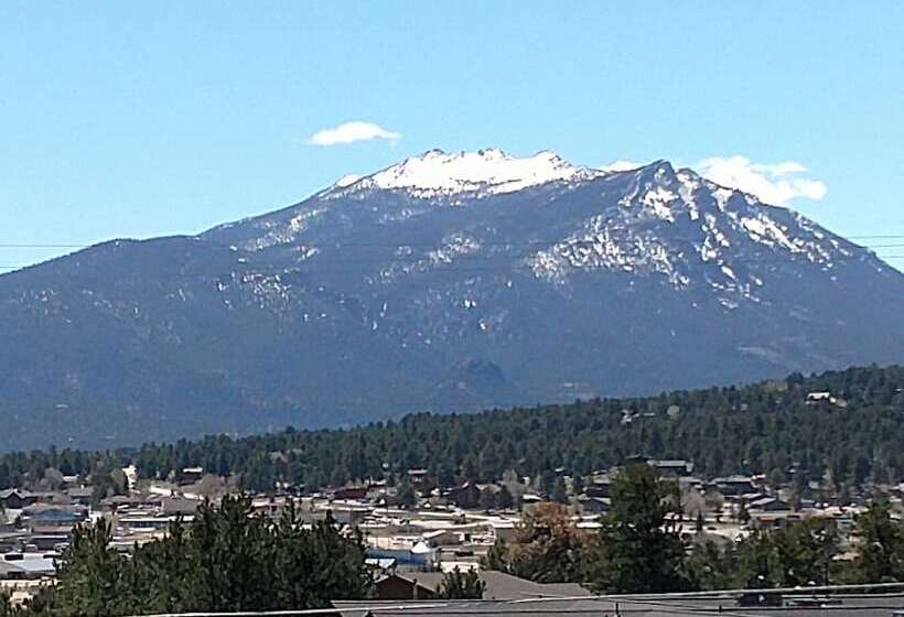 ホテル Blue Door Inn