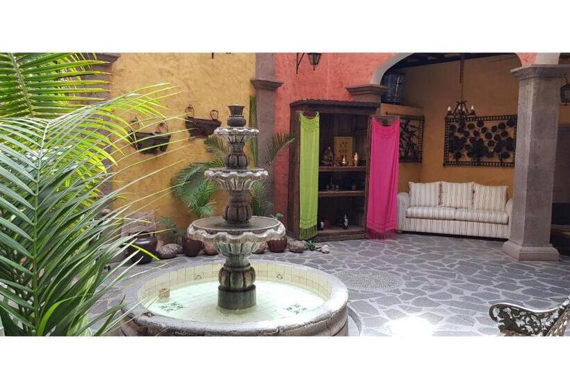 هتل Boutique Posada De Las Flores Loreto