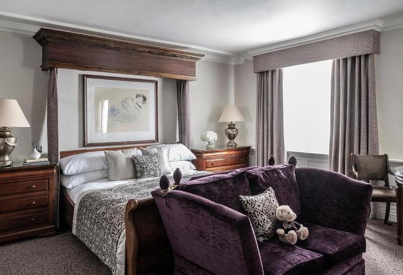 فندق Brandshatch Place & Spa