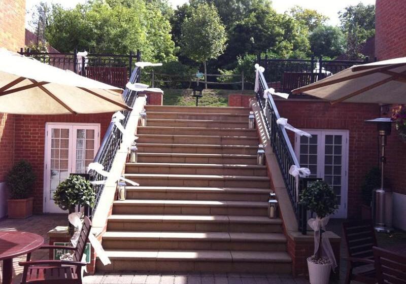 ホテル Brandshatch Place & Spa