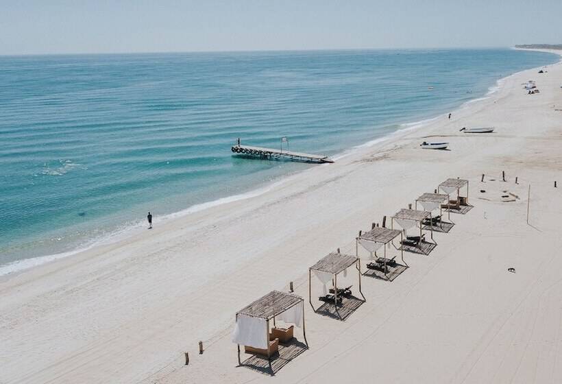 فندق Buena Vista Oceanfront & Hot Springs Resort