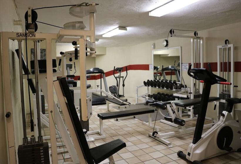 Business Hotel & Suites María Bonita