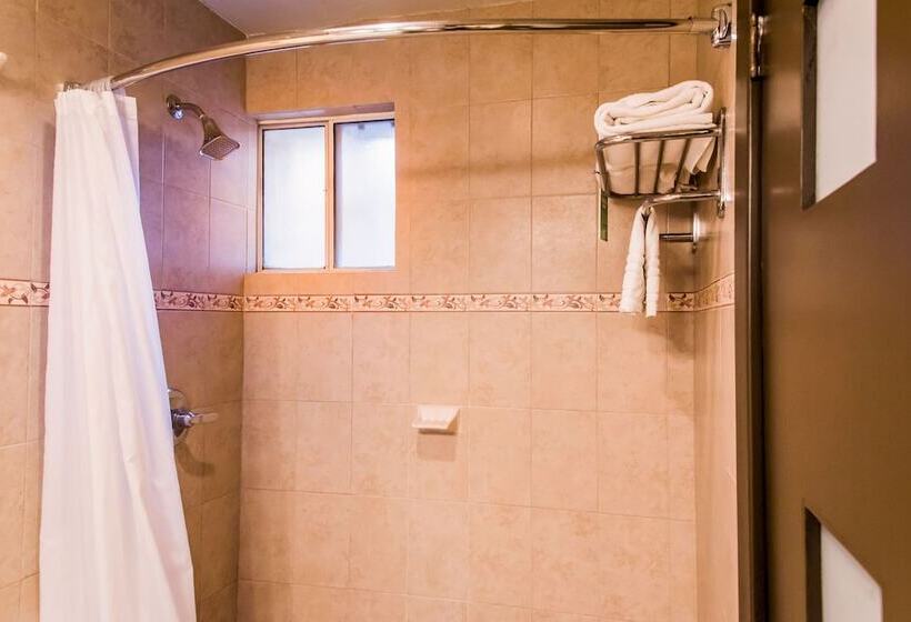 Business Hotel & Suites María Bonita