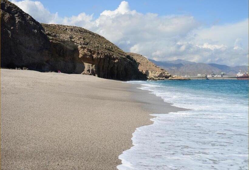 Отель Calachica Las Negras