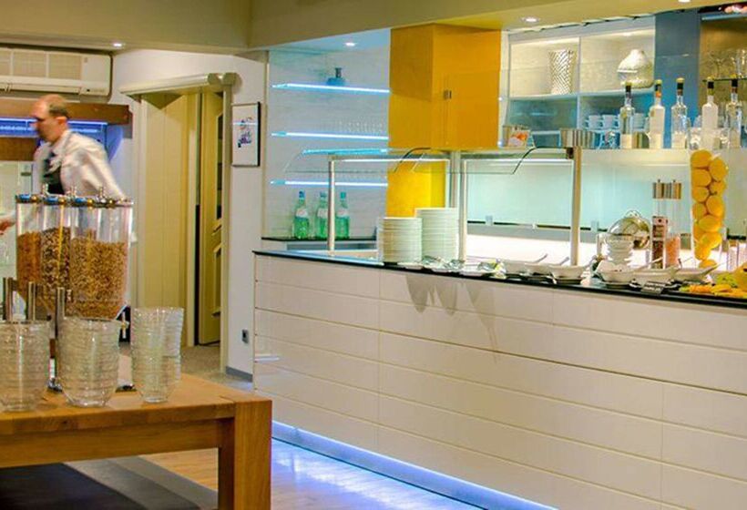 בית מלון כפרי Central