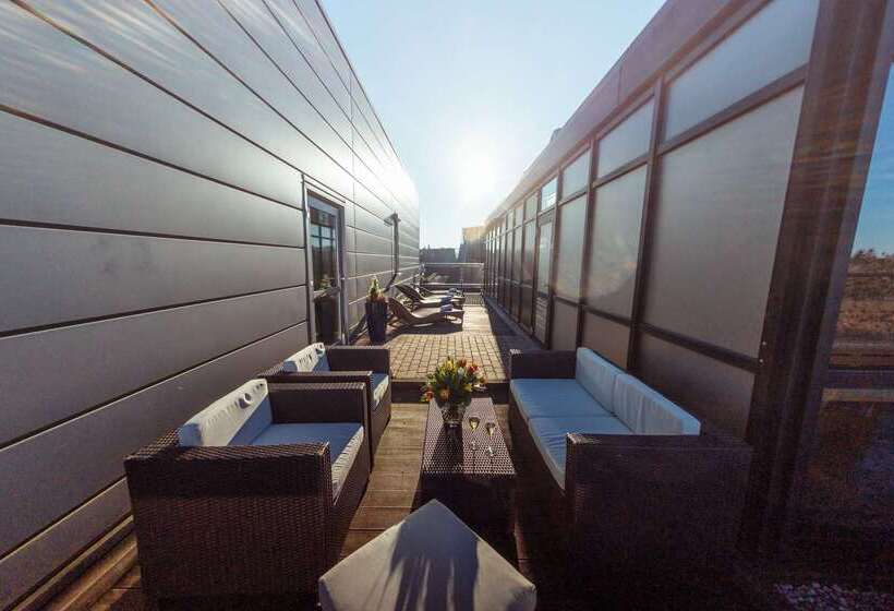 בית מלון כפרי Central