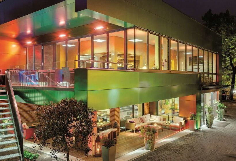 בית מלון כפרי Central