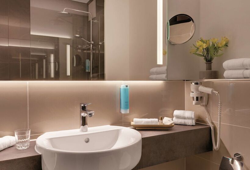 בית מלון כפרי Central