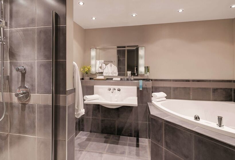 בית מלון כפרי Central