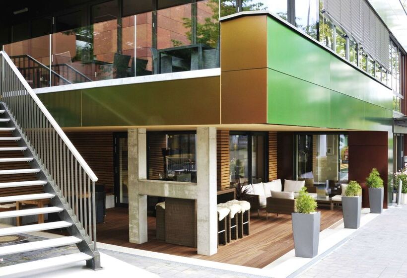 בית מלון כפרי Central