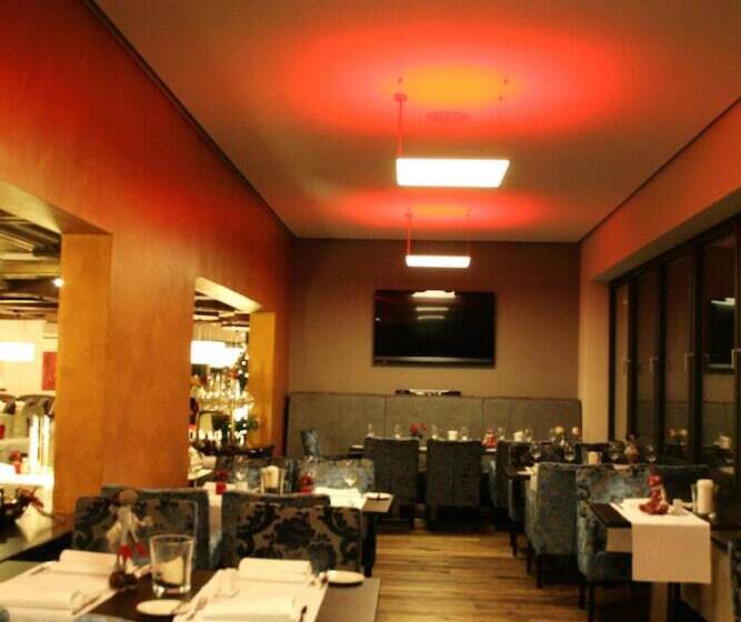 בית מלון כפרי Central