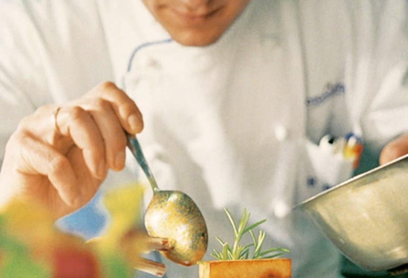 בית מלון כפרי Central