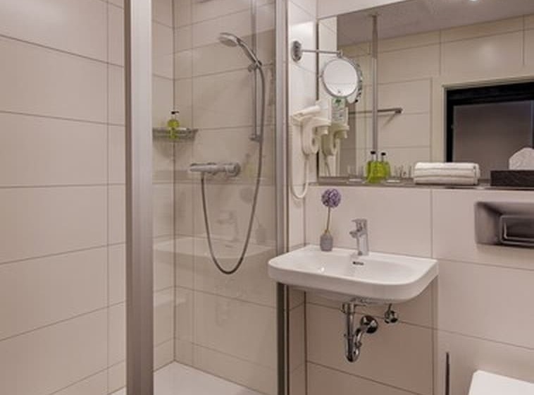 בית מלון כפרי Central