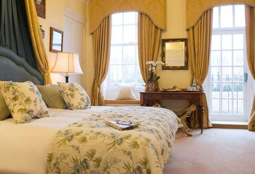 酒店 Champneys Henlow