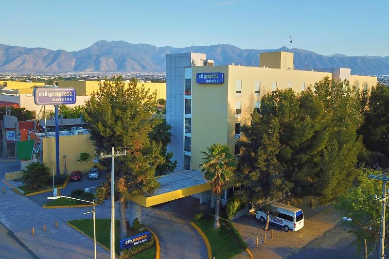 فندق City Express By Marriott Saltillo Norte