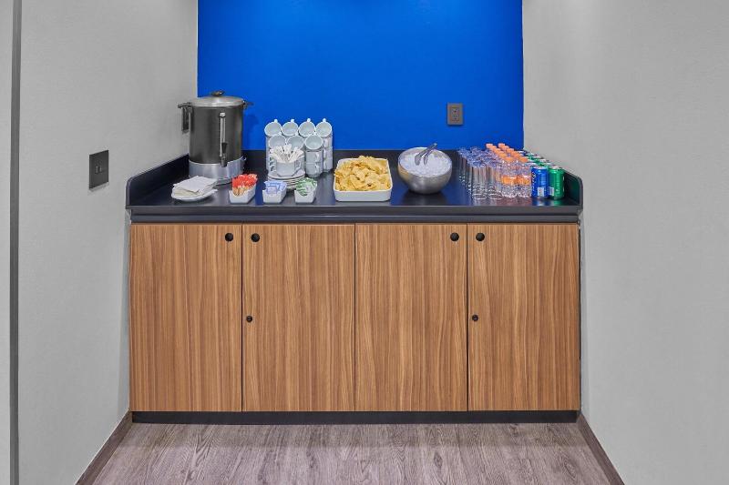 فندق City Express By Marriott Saltillo Norte