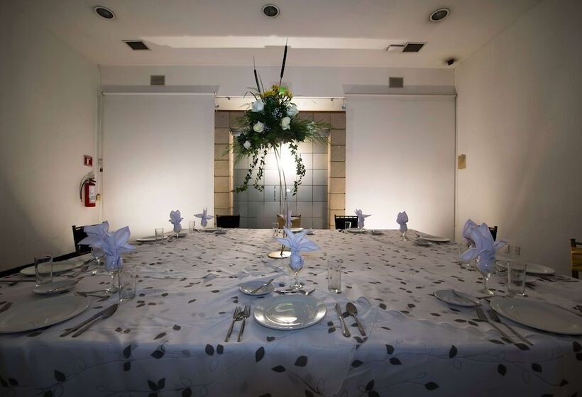 ホテル Ramada By Wyndham Ciudad De Mexico Perinorte