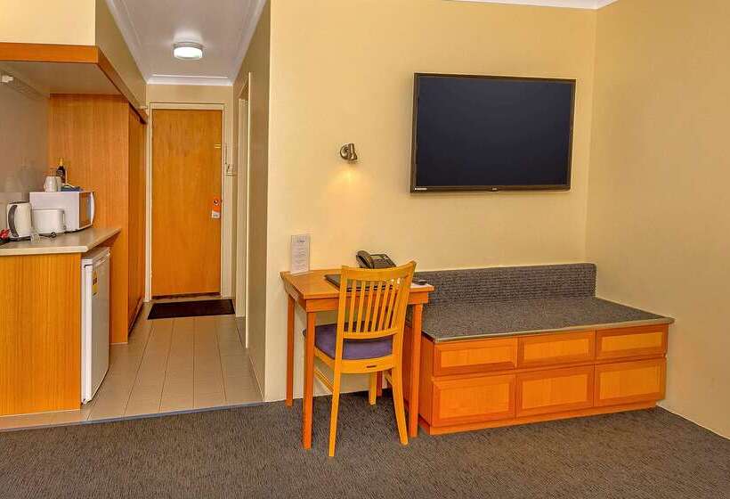 هتل Comfort Inn Bay Of Isles