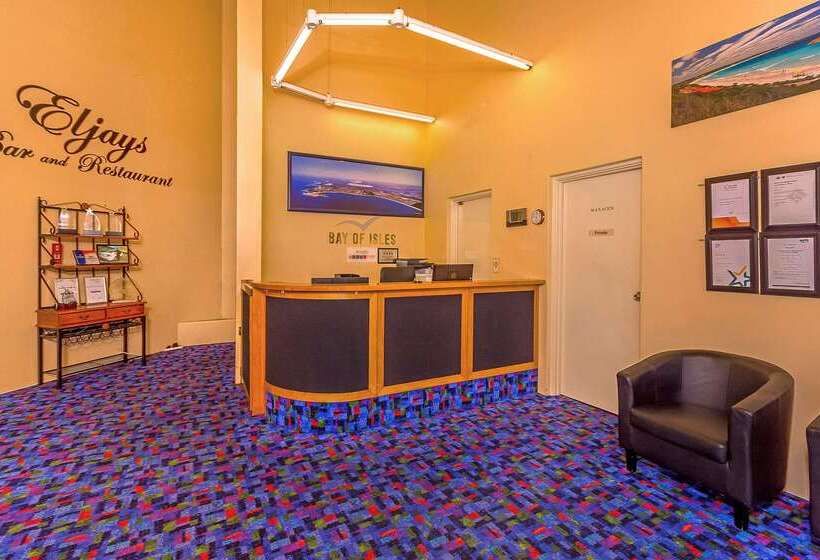 هتل Comfort Inn Bay Of Isles