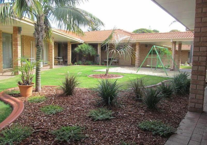 هتل Comfort Inn Bay Of Isles