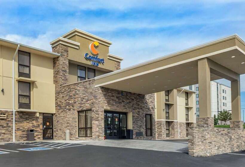 هتل Comfort Inn Nashville  Opryland Area