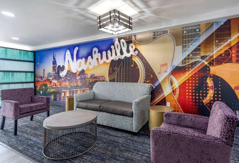 هتل Comfort Inn Nashville  Opryland Area