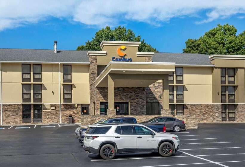 هتل Comfort Inn Nashville  Opryland Area