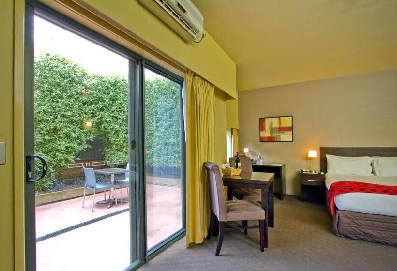 ホテル Comfort Inn & Suites City Views