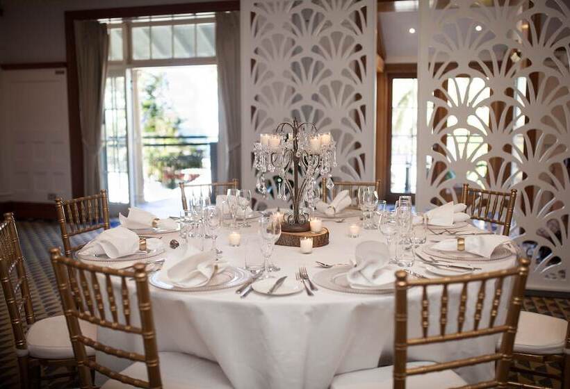 هتل Coogee Bay Boutique