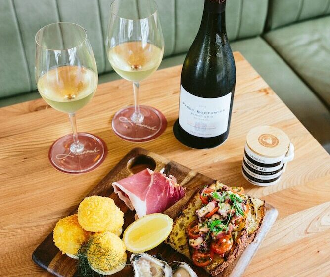 هتل Coogee Bay Boutique