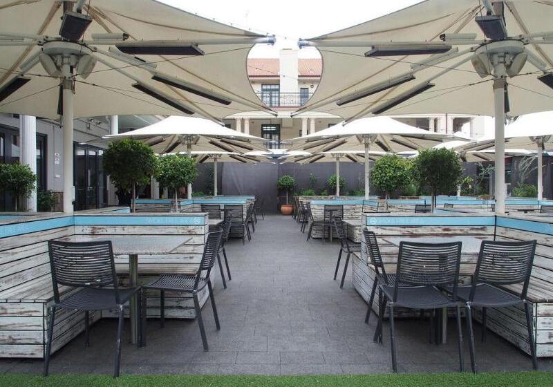 هتل Coogee Bay Boutique