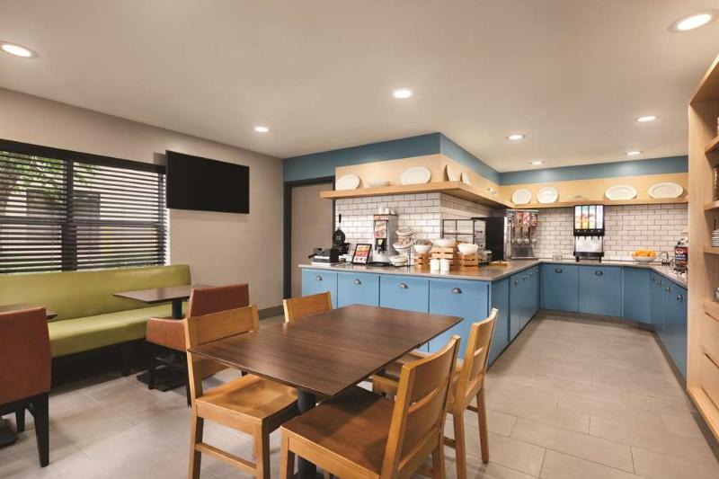 فندق Country Inn & Suites By Radisson, Lawrenceville, Ga