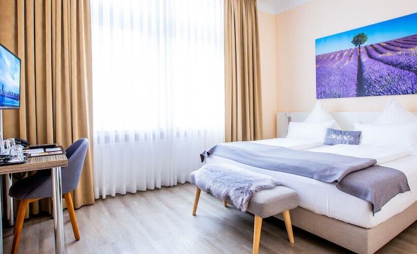 هتل Das Kronprinz