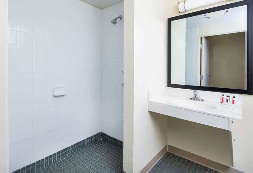 בית מלון כפרי Days Inn By Wyndham Macon I75 North