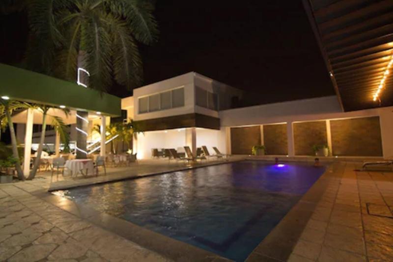 בית מלון כפרי De Casa Blanca