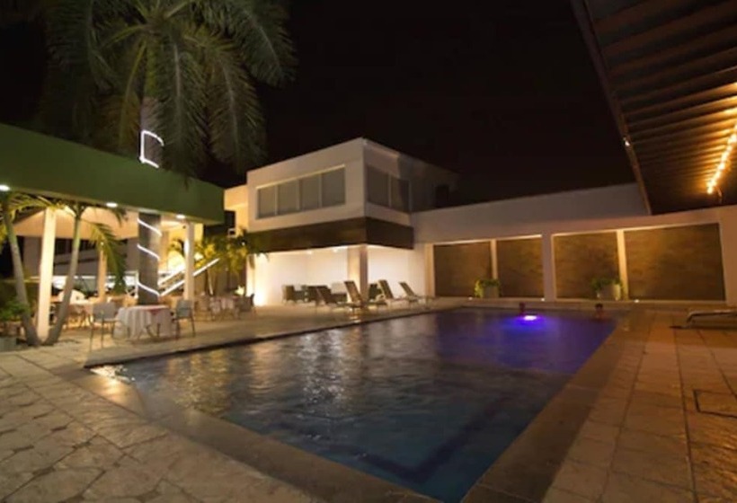 בית מלון כפרי De Casa Blanca