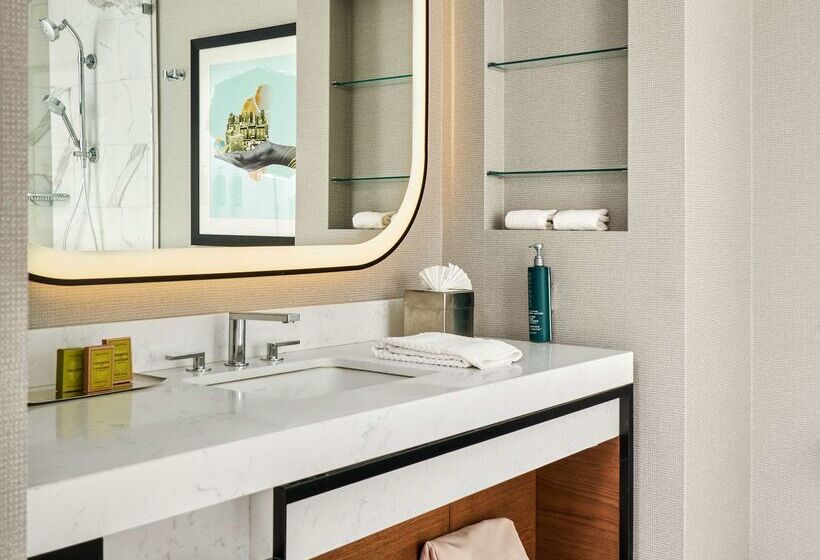 Doubletree By Hilton Hotel Dallas – Love Field