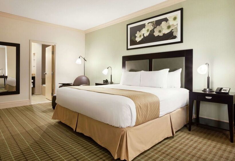 Doubletree By Hilton Hotel Dallas – Love Field