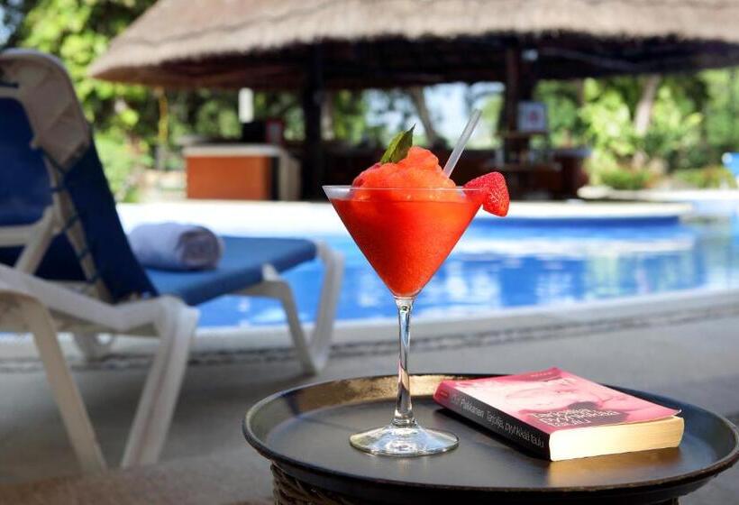 ホテル Eurostars Hacienda Vista Real