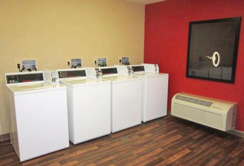 Отель Holiday Inn Express & Suites Austin Round Rock By Ihg