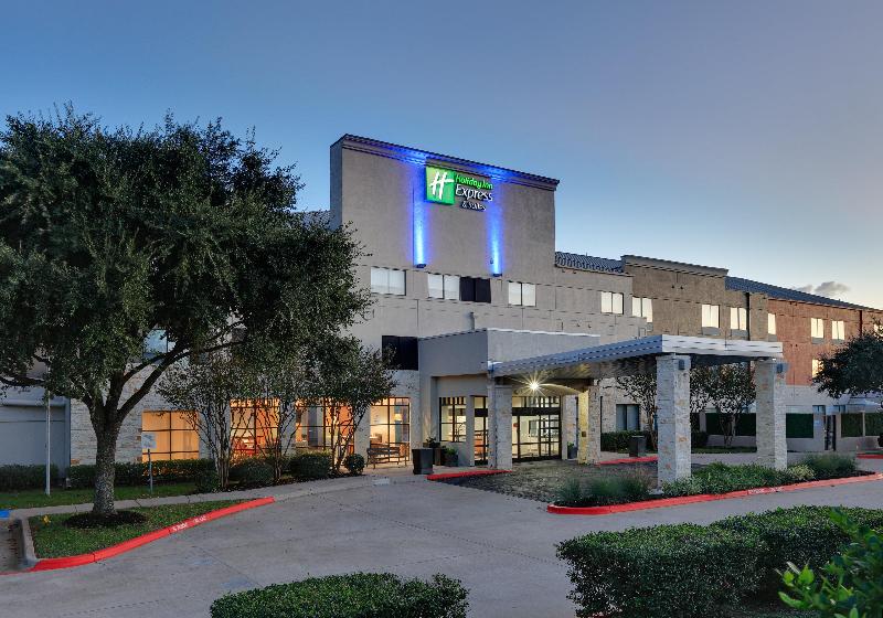 Отель Holiday Inn Express & Suites Austin Round Rock By Ihg
