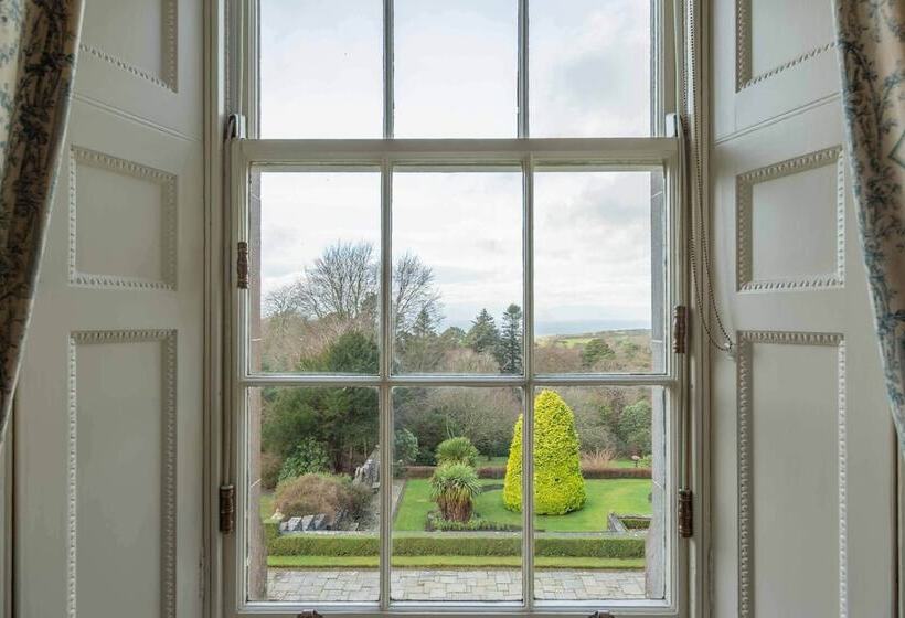 فندق Glenapp Castle