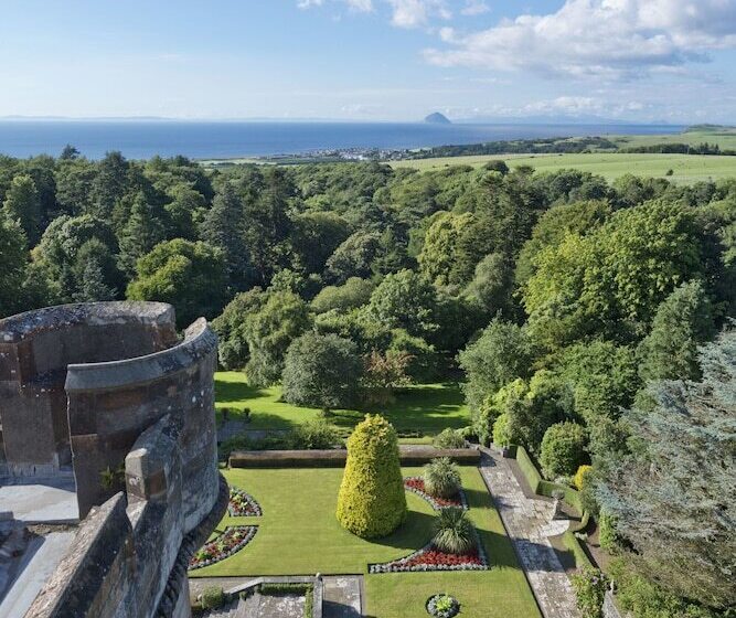 فندق Glenapp Castle