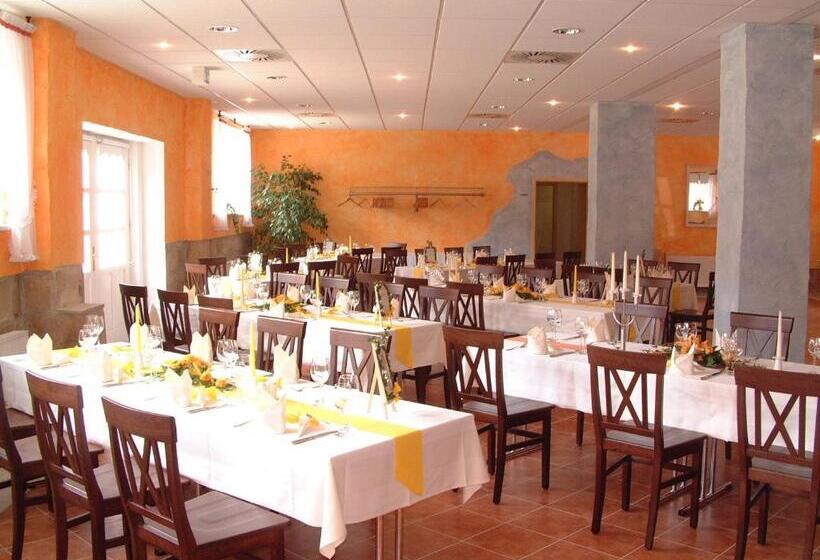 فندق Gut Voigtlaender