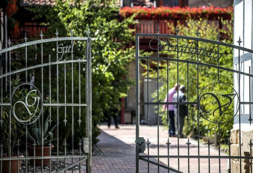 فندق Gut Voigtlaender