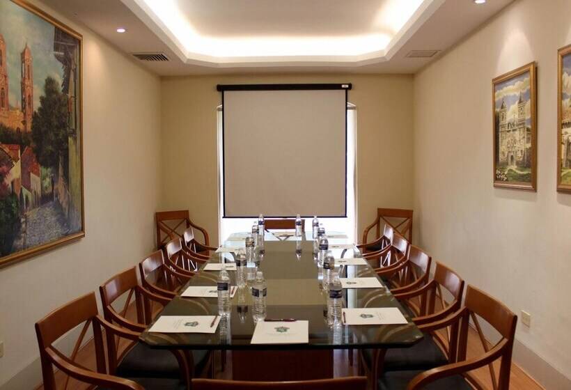 فندق Hacienda Real Del Carmen