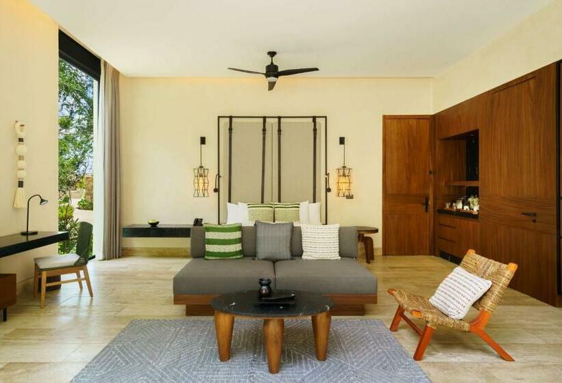 Отель Hacienda Xcanatun, Angsana Heritage Collection