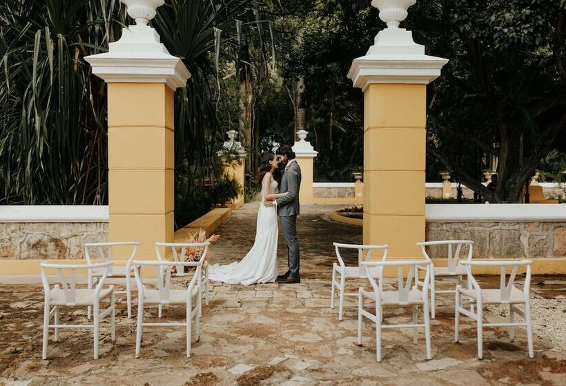 Отель Hacienda Xcanatun, Angsana Heritage Collection